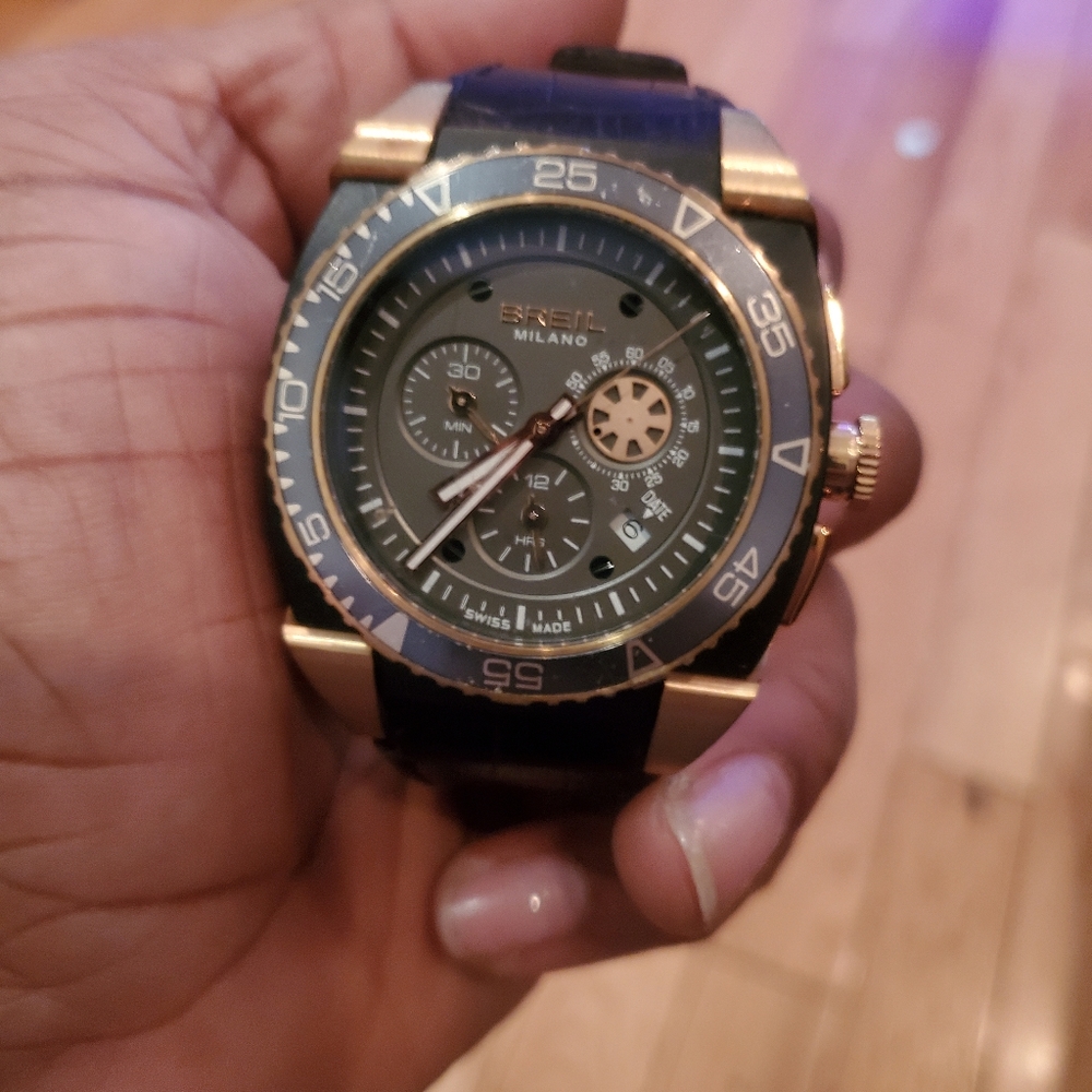 BREIL WATCH brand new battery guc